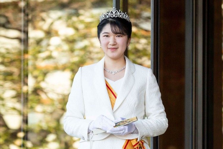 Deretan Gaya Viral Putri Aiko, Rayakan Ulang Tahun Pakai Tiara 'Bekas'