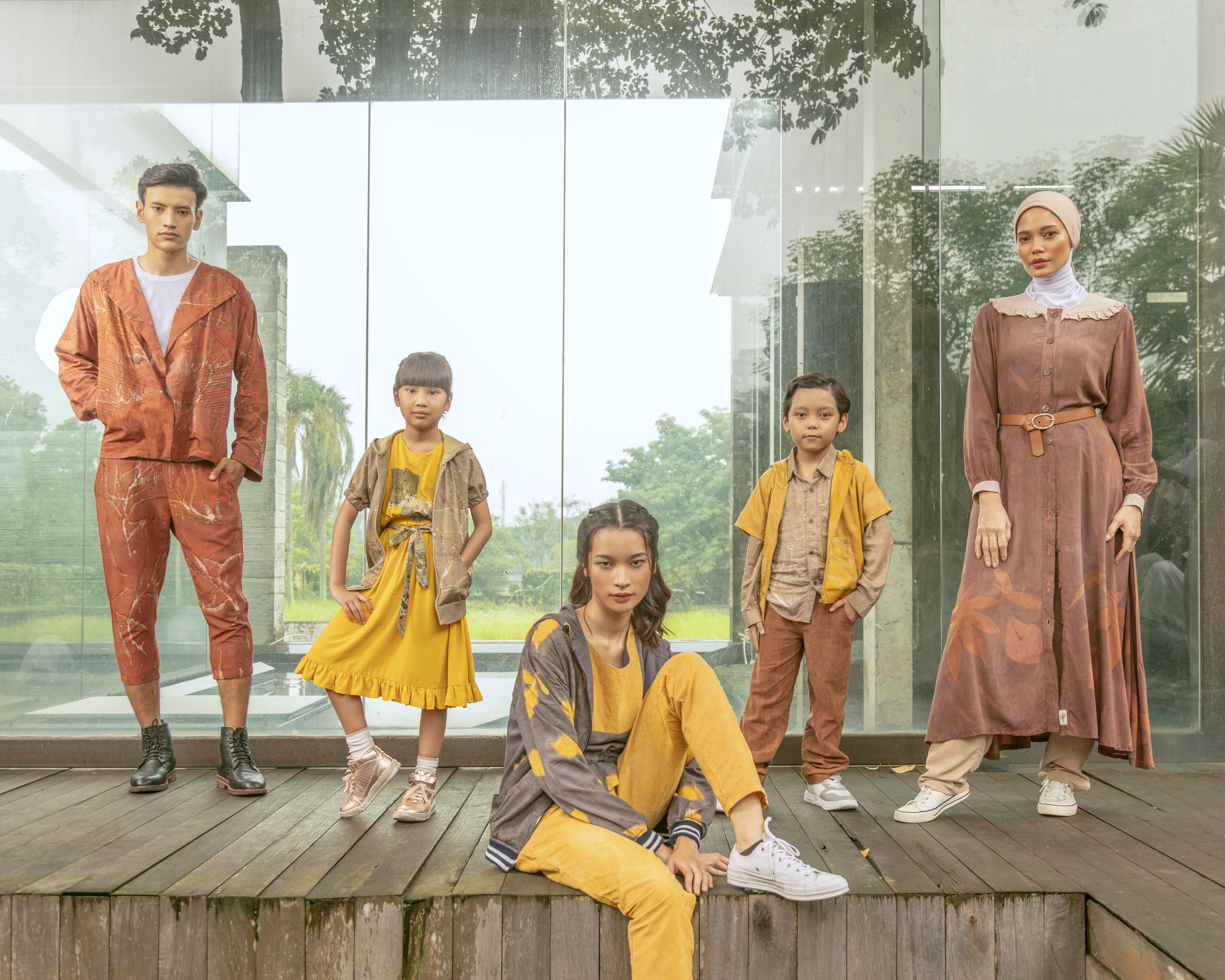 Sustainable Fashion, Ini 7 Koleksi Teknik Ecoprint dari APR X IDEI