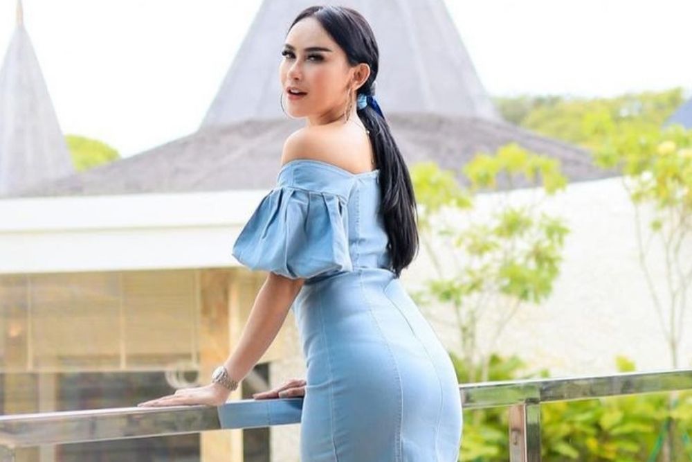 Tampil Bak Mendiang Vanessa Angel, Intip 7 Pesona Bebizie 