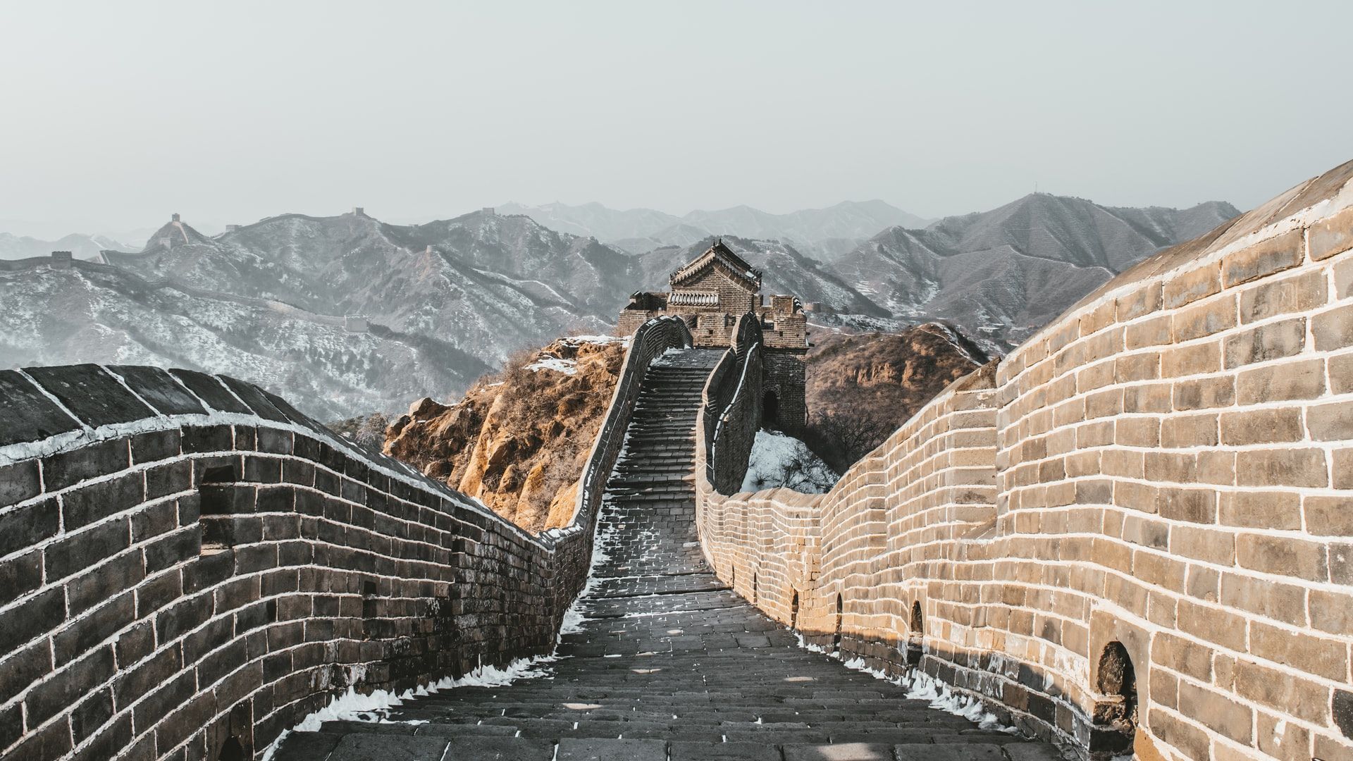 Partly Collapsed Due to Earthquake, This is the History of the Great Wall of China