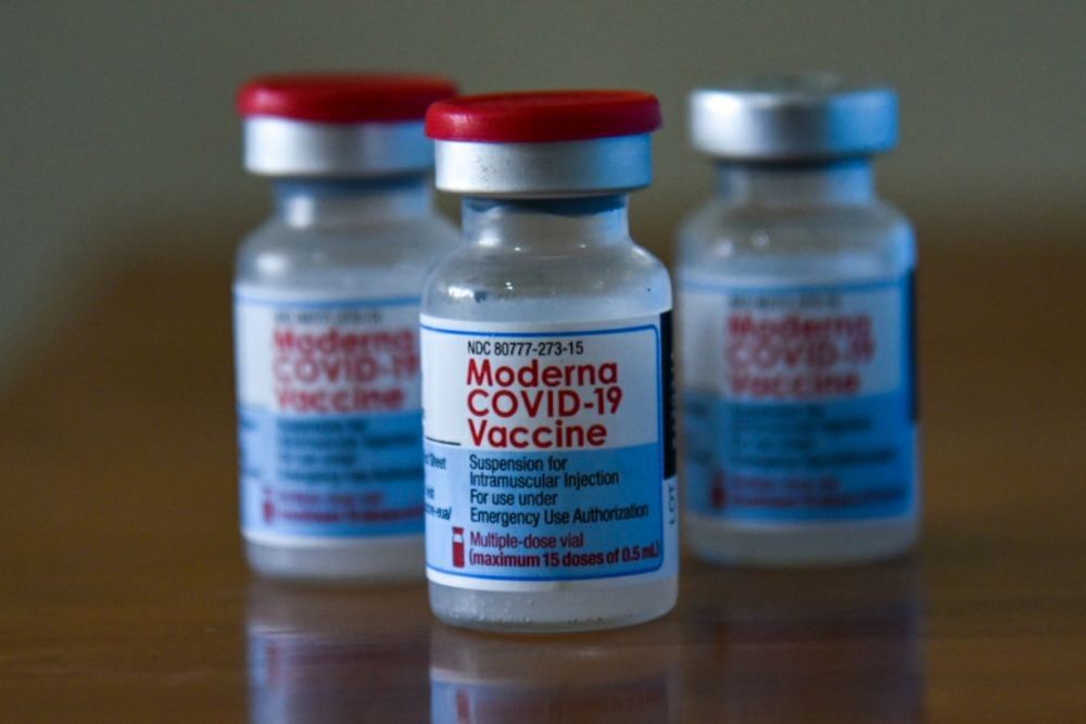 Akhirnya, Vaksin Booster Gratis! Cek Syarat & Cara Mendapatkannya