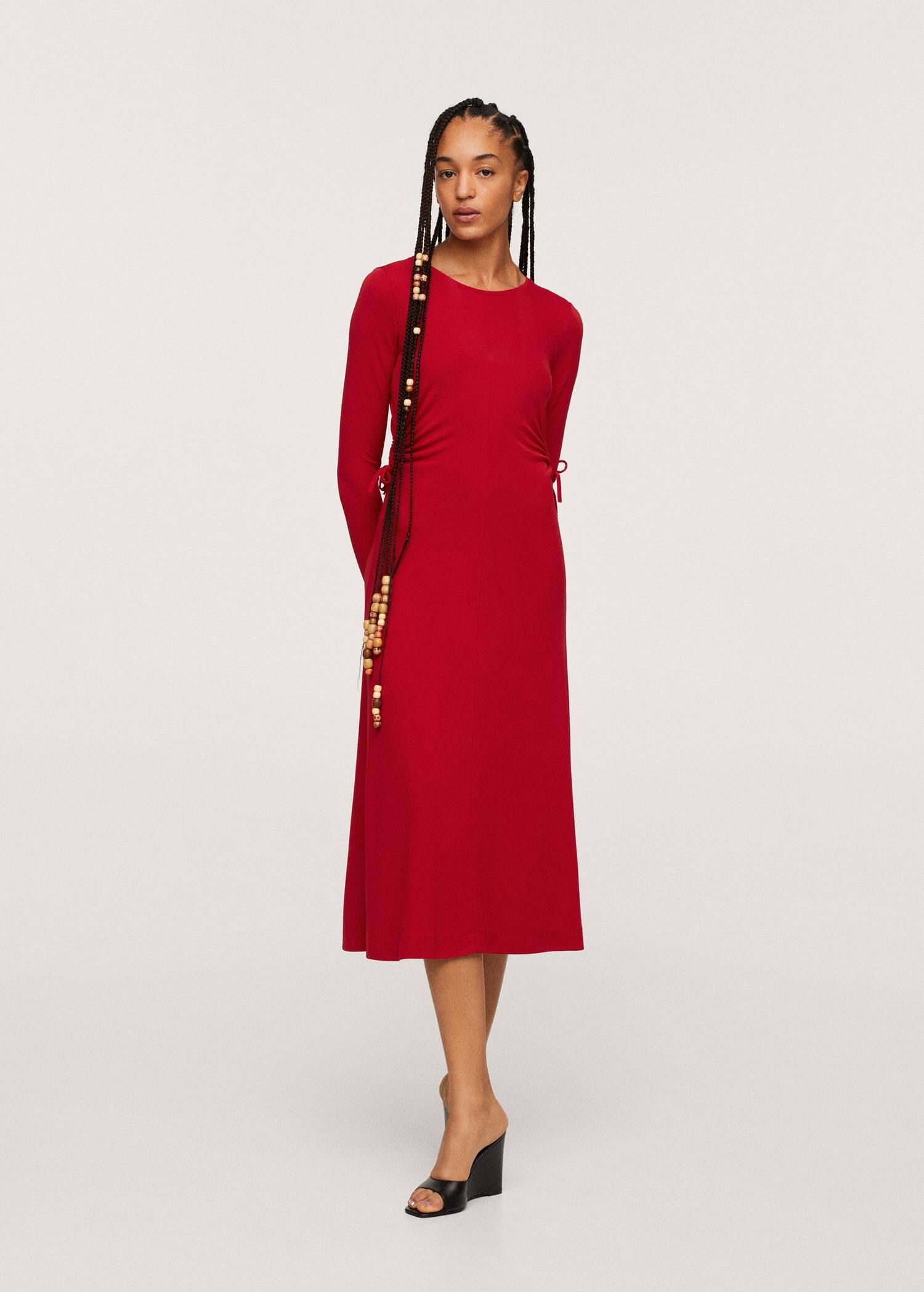 #PopbelaOOTD: Rekomendasi Dress Merah untuk Rayakan Imlek Tahun Ini