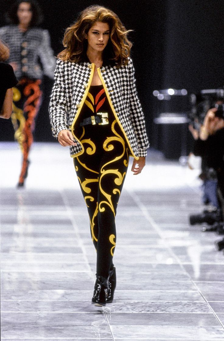 Iconic Fashion Show Moments in the 90s, Some Are Topless