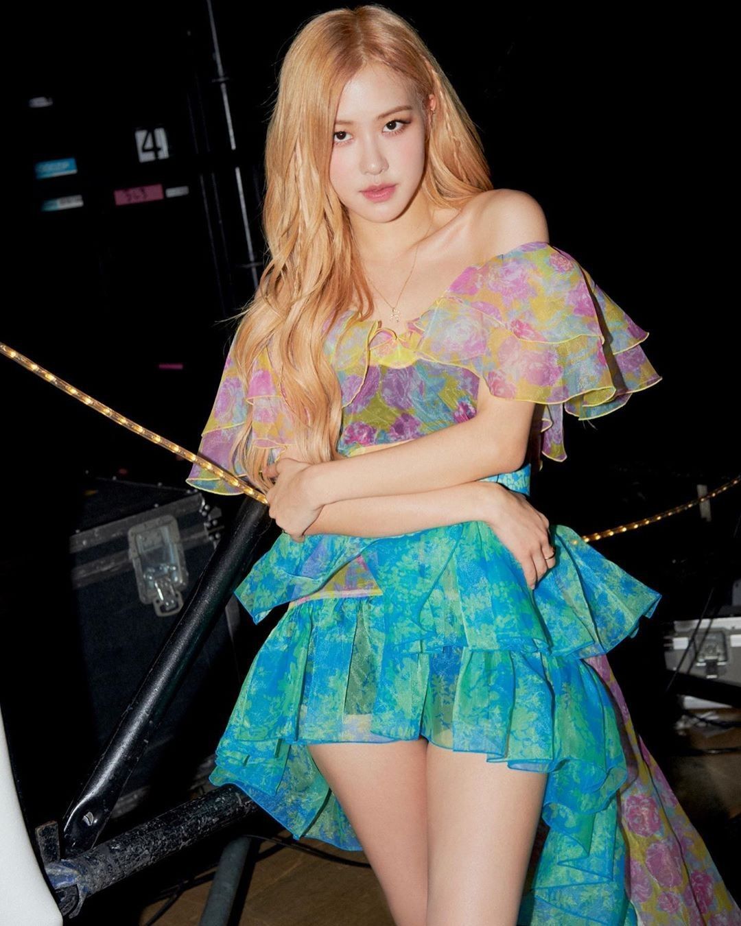 11 Portraits of BLACKPINK's Rosé Style Transformation Entering the Age of 25