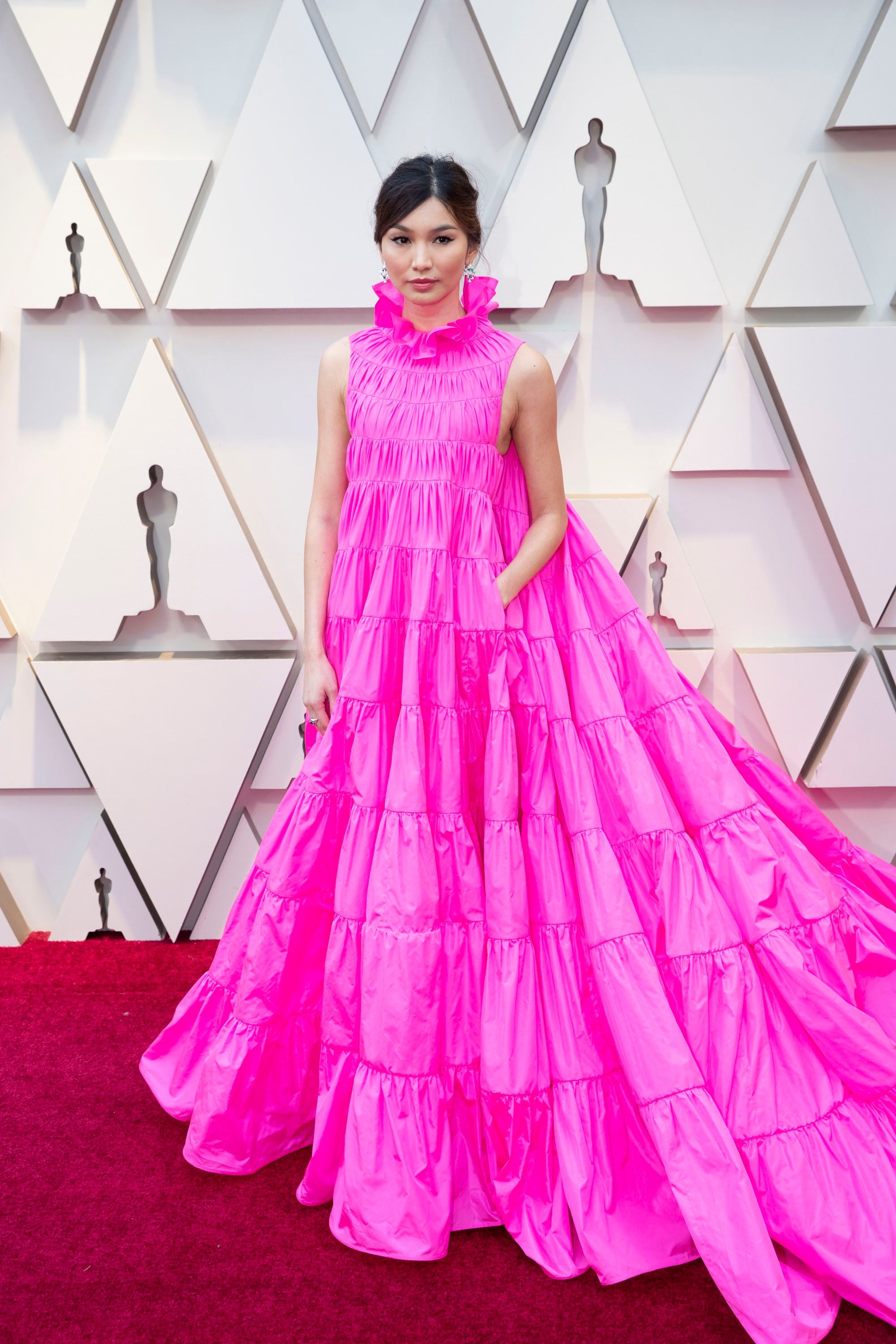 10 Sexy Styles Artists Wear Pink Dress