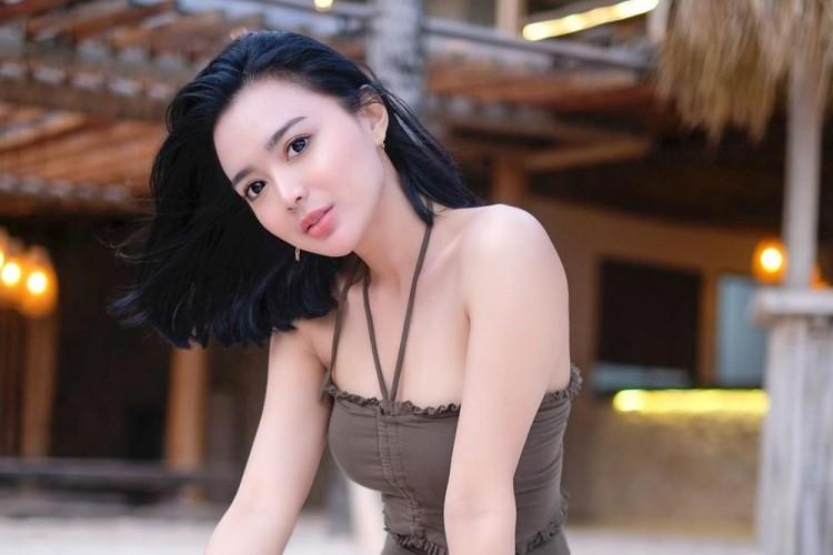Wika Salim dan 5 Laki-Laki yang Pernah Dekat dengannya