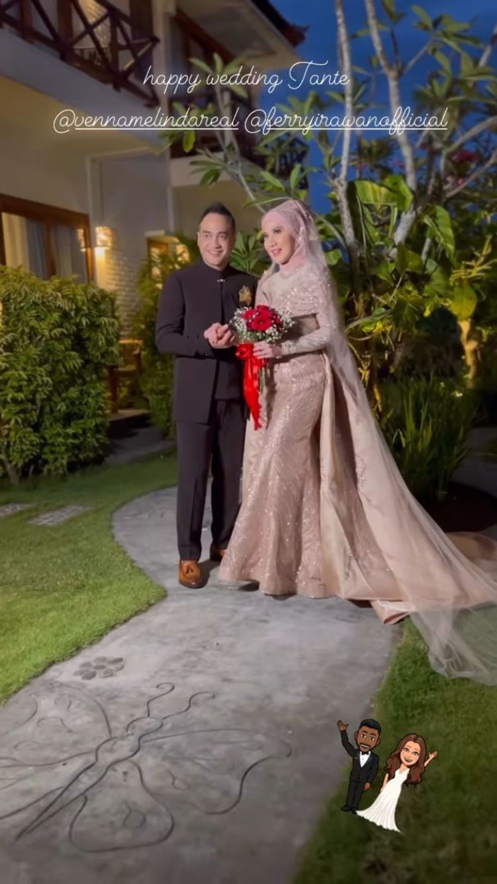 9 Foto Pernikahan Venna Melinda & Ferry Irawan, Syahdu di Pantai Bali