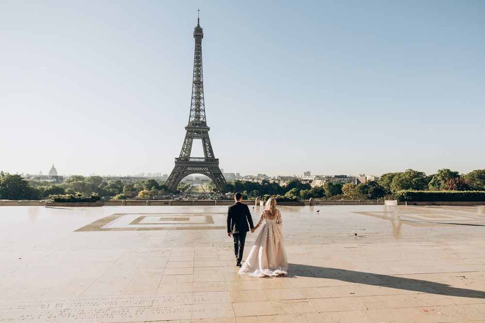 30 Kata-Kata Romantis Bahasa Prancis dan Artinya