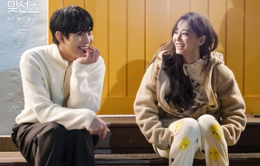 11 Potret Kim Se Jeong & Ahn Hyo Seop, Pasangan Extrovert-Introvert