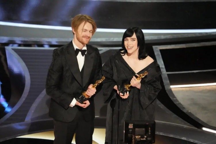 Billie Eilish Sabet Oscar, Daftar Lengkap Pemenang Academy Awards 2022