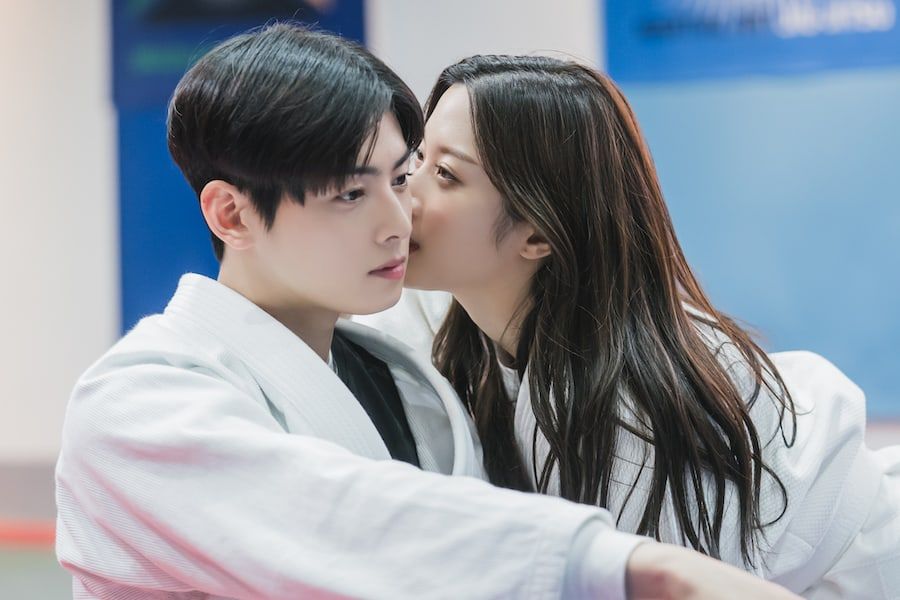 Ulang Tahun, Ini 7 Drama Cha Eun Woo yang Sukses Bikin Baper