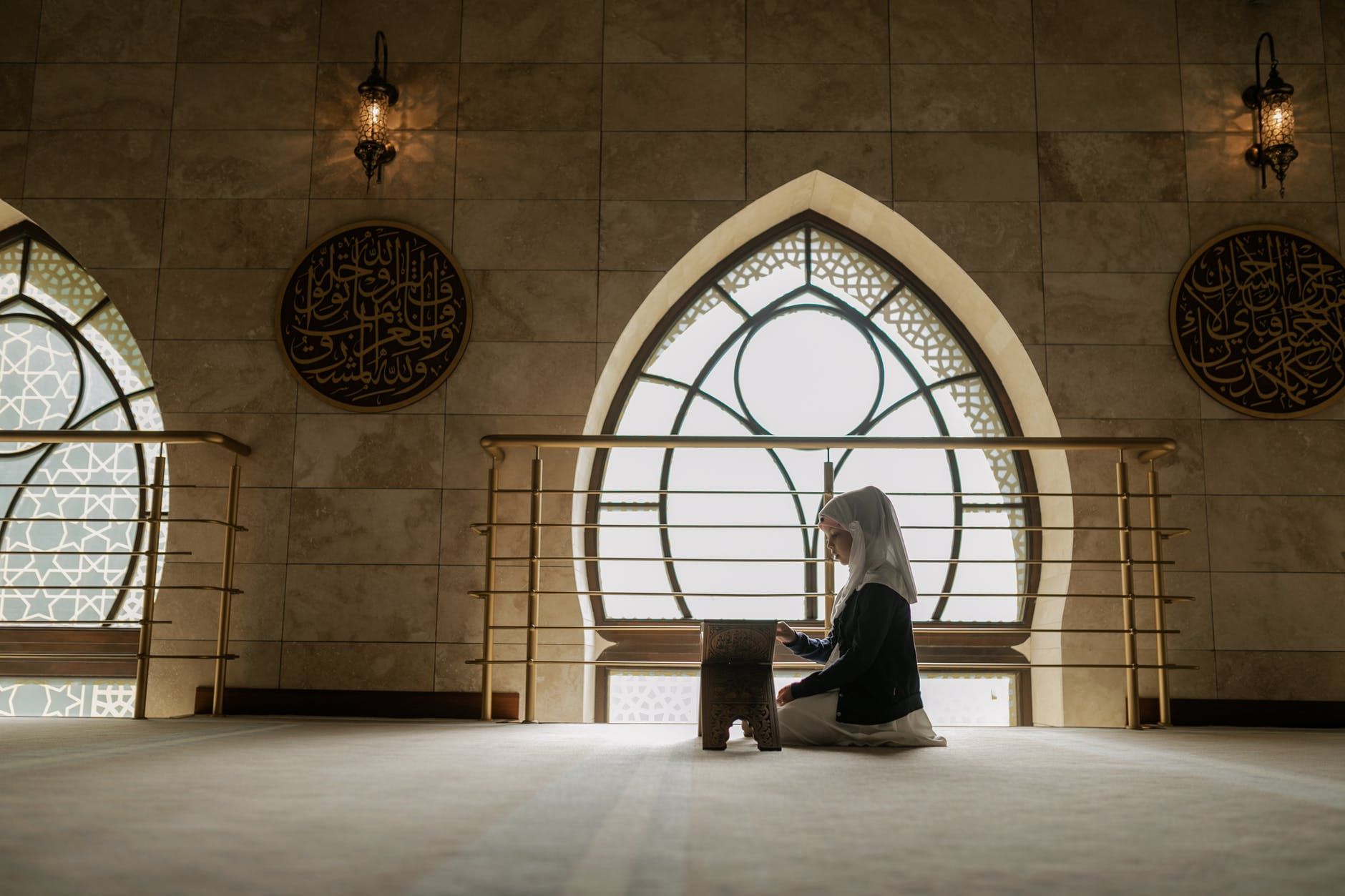 Doa Pembuka Rezeki Bahasa Arab, Latin dan Artinya