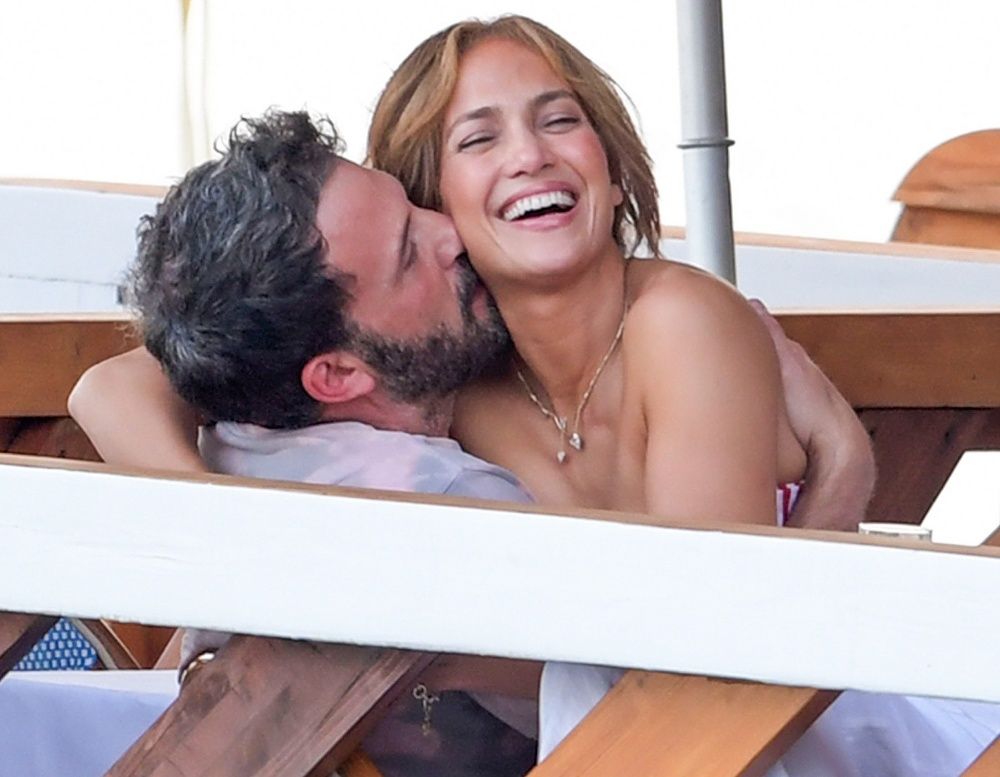 Tunangan Kedua Kalinya, Ini Kisah Cinta Ben Affleck & Jennifer Lopez