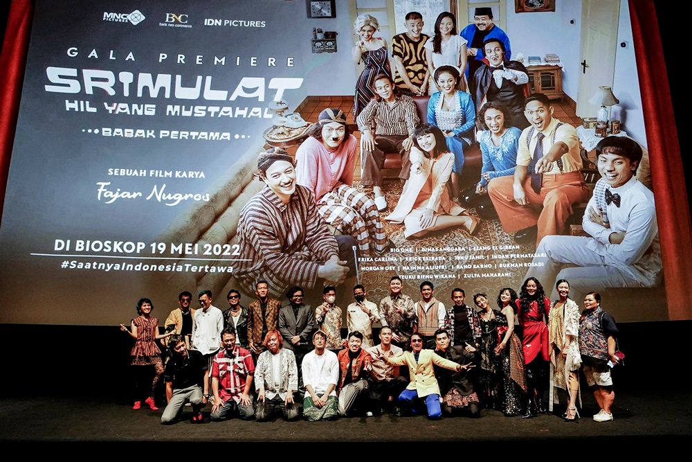 Saling Dukung, 7 Potret Artis yang Hadiri Premier Film 'Srimulat'