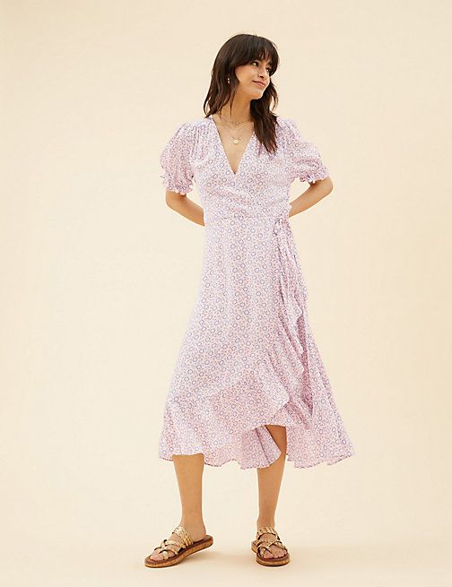 #PopbelaOOTD: Rekomendasi Wrap Dress untuk Penampilan yang Makin Manis
