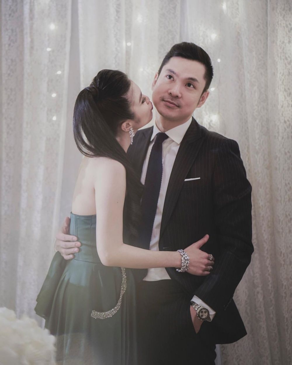 9 Hal yang Bikin Harvey Moeis Jadi Suami Idaman Bagi Sandra Dewi