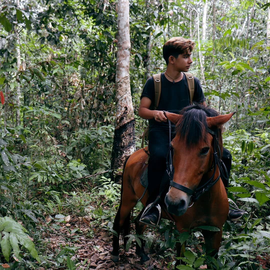 10 Hal yang Perlu Kamu Tahu Tentang Tarzan Indonesia, Andrew Kalaweit