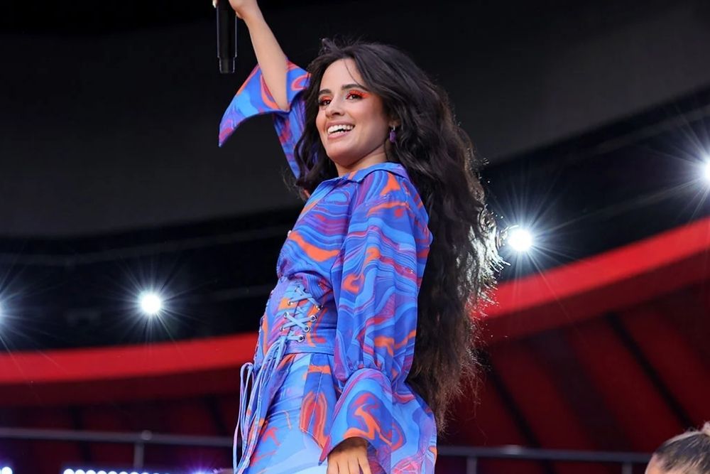 Aksi Standout Camila Cabello Di Atas Panggung Makin Seksi