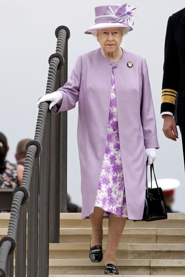 Genap Berusia 96 Tahun, Intip Gaya Terbaik Ratu Elizabeth