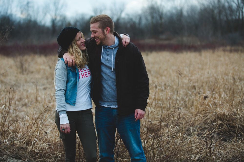 6 Cara Membangun Kepercayaan ke Pasangan Supaya Langgeng