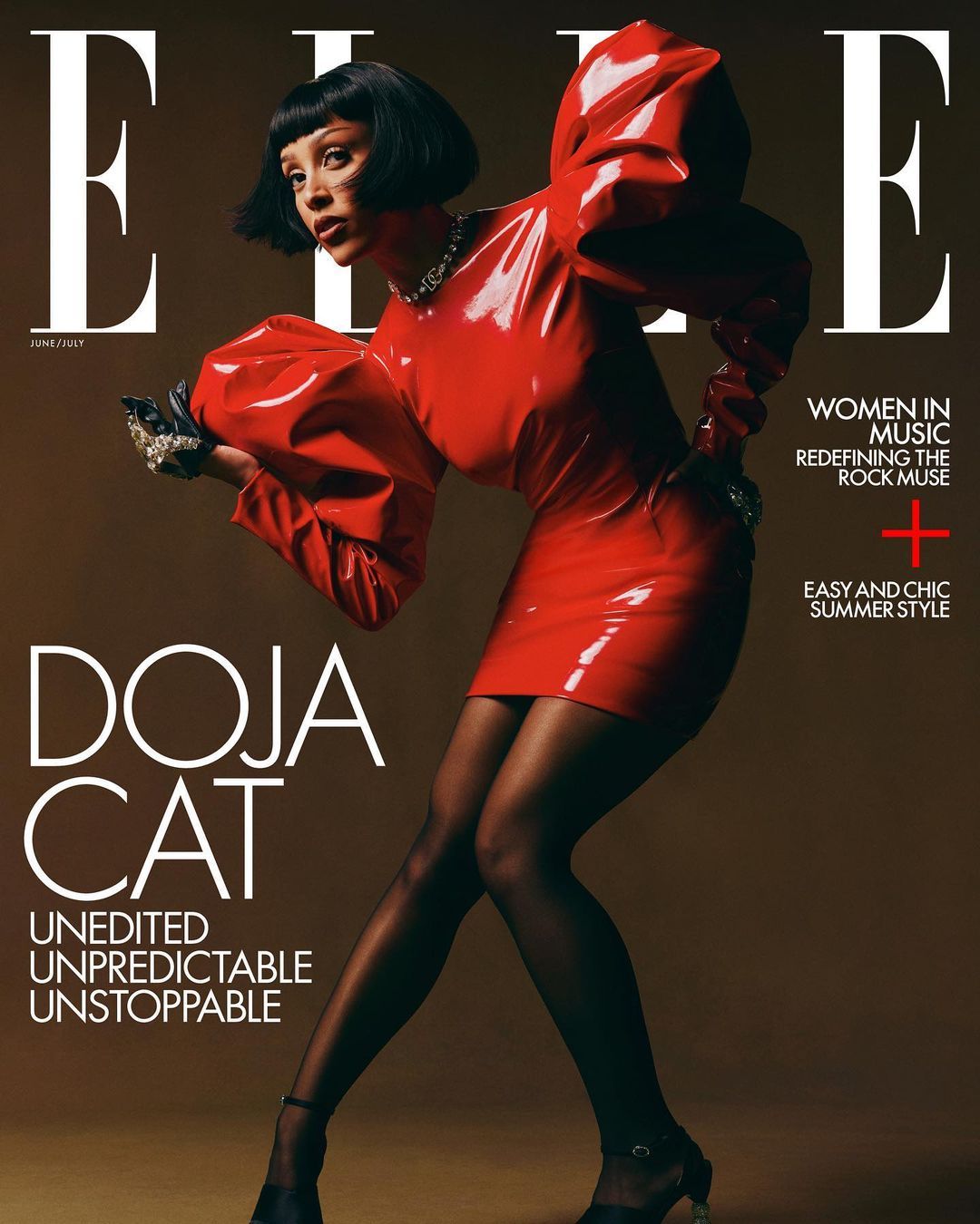 Potret Gaya High Fashion Doja Cat di Sebuah Majalah