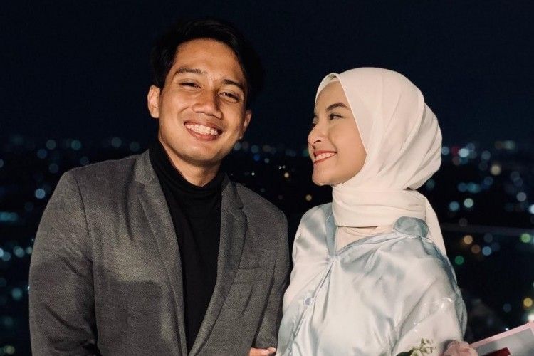 Mengenang Gaya Kompak Eril, Anak Ridwan Kamil dengan Kekasih
