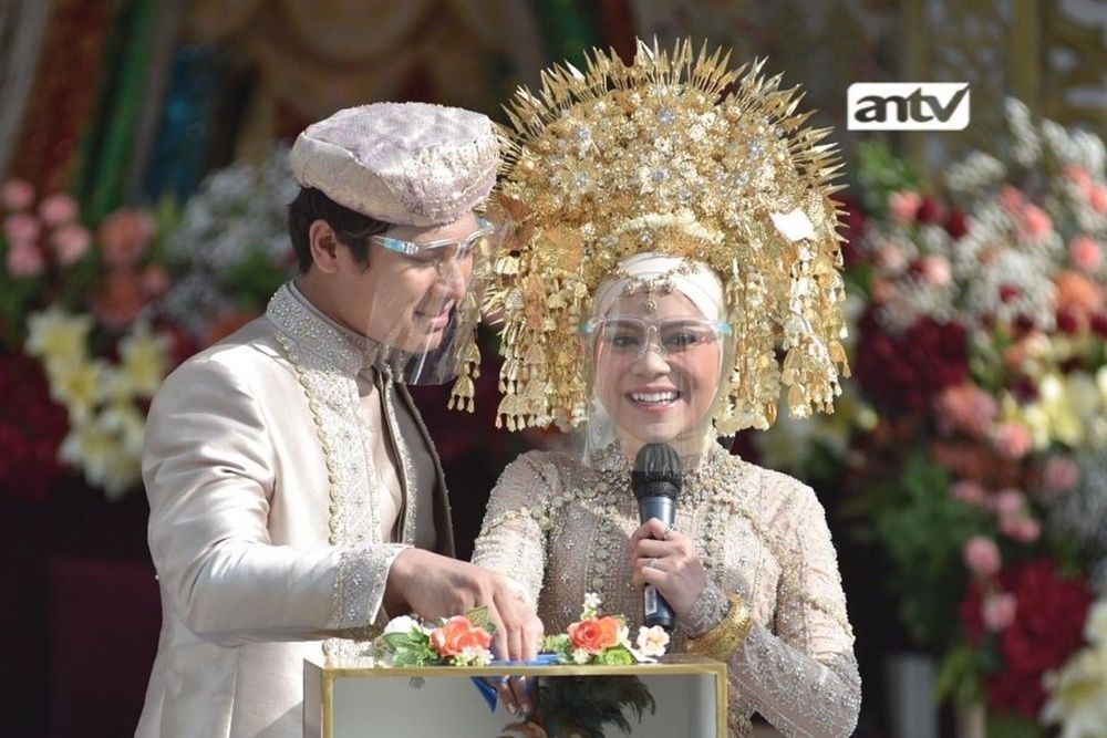 16 Pasangan Artis yang Menikah dengan Adat Minang, Ada Sivia Azizah