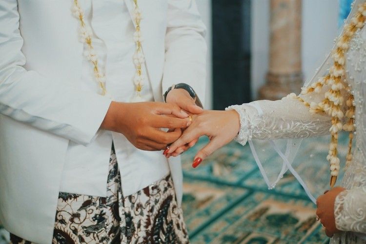 5 Jawaban Ditanya Kapan Nikah dalam Islam, Bisa Dicoba nih!