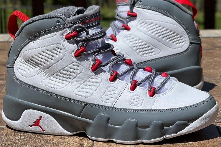 retro 9 air jordans