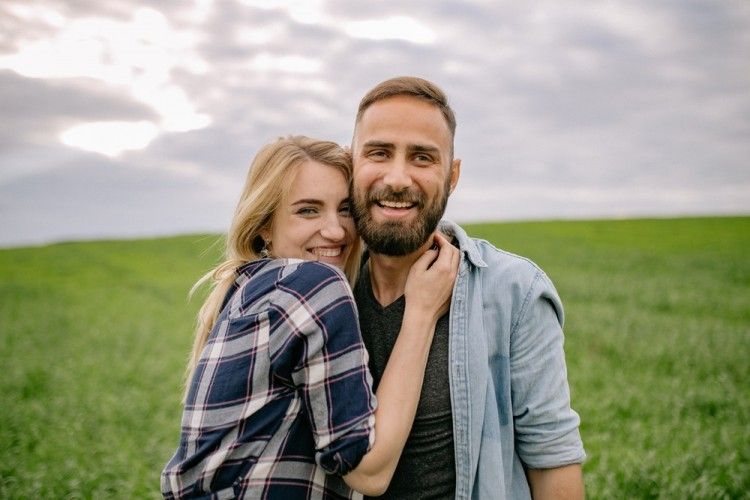 5 Tipe Suami yang Bisa Bikin Istri Bahagia Menurut Para Ahli
