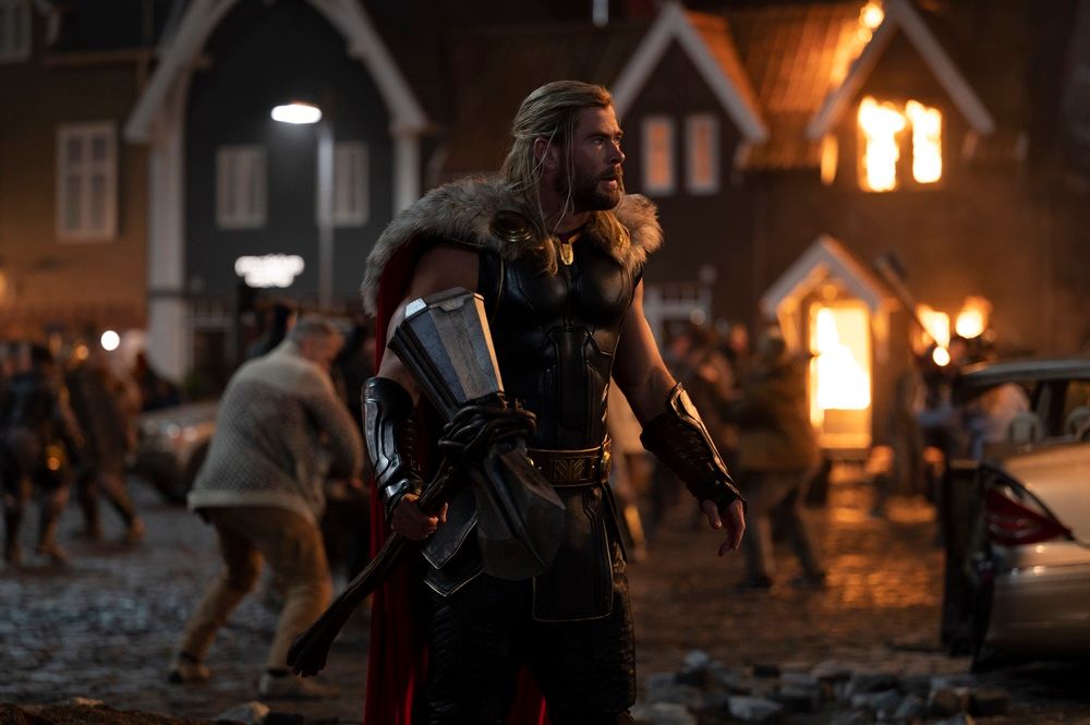 ‘Thor: Love and Thunder’ Review: Perjalanan Sang Dewa Menemukan Cinta