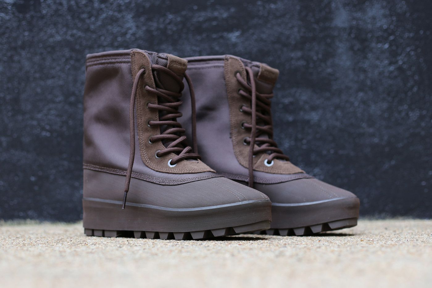 yeezy duck boots 950