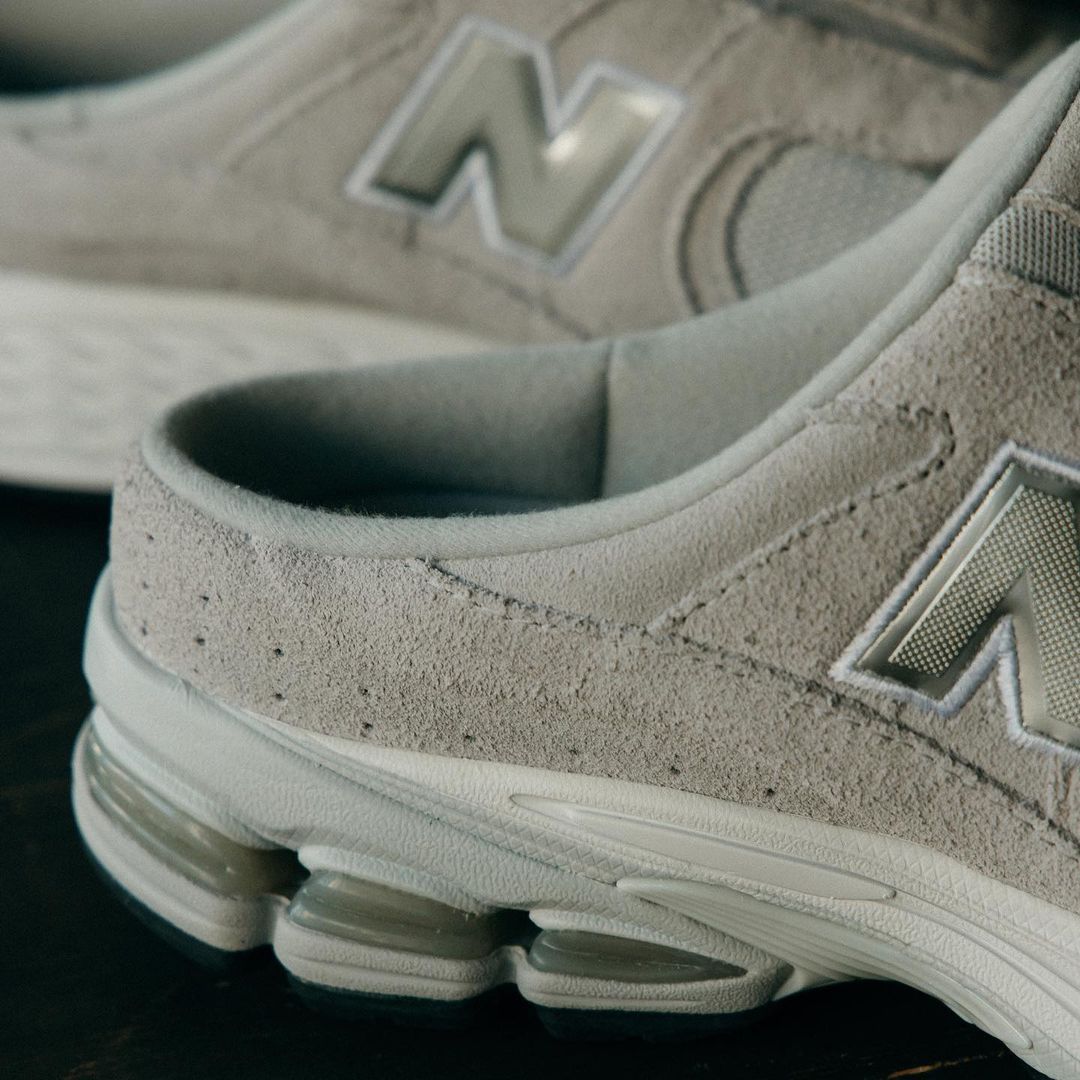 new balance 990 mule