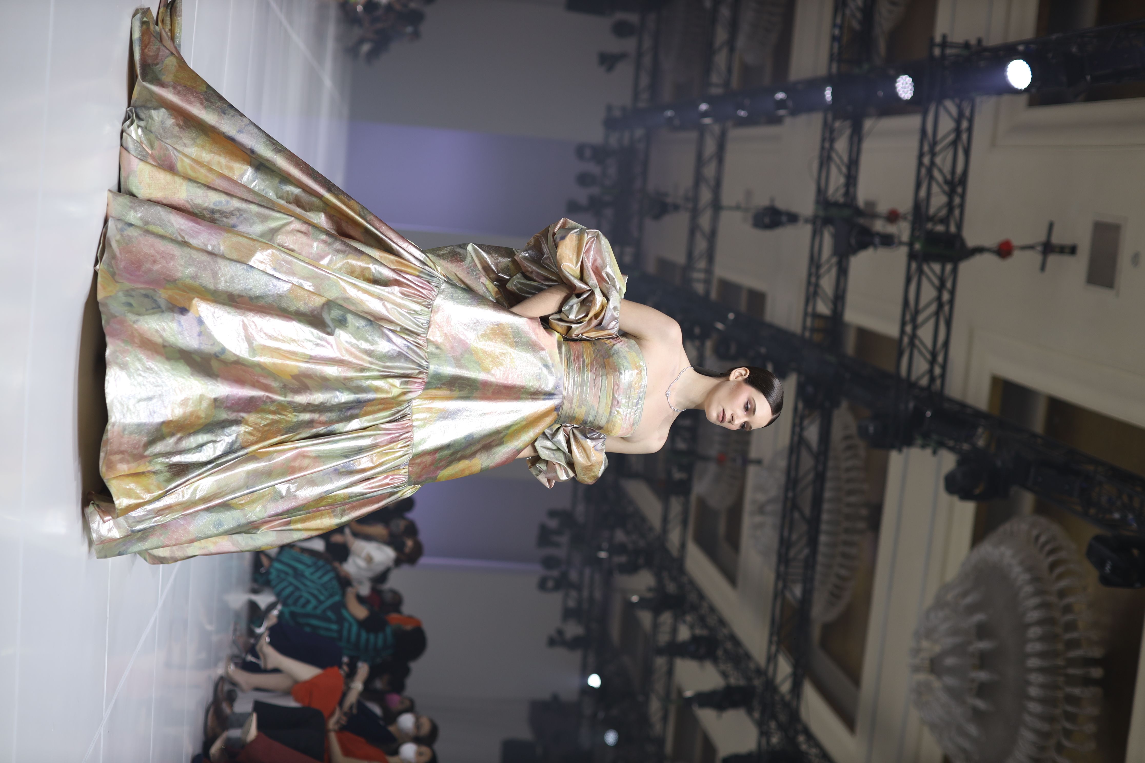 Didi Budiardjo Kembali Gelar Fashion Show Setelah Masa Pandemi