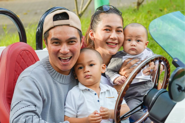 10 Potret Bahagia Keluarga Baim Wong dan Paula Verhoeven