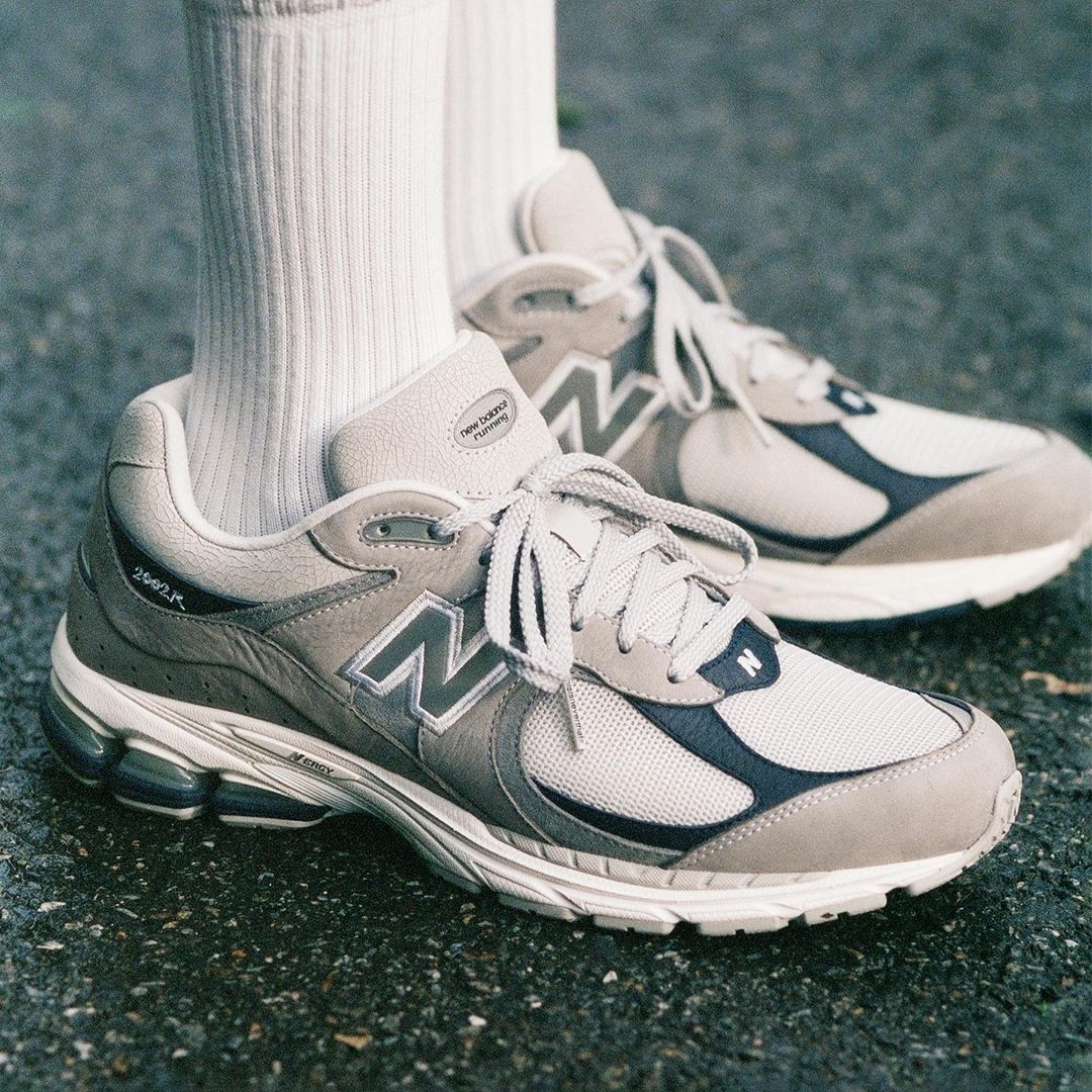 Kolaborasi thisisneverthat® x New Balance untuk Sneaker 'Pre-worn'