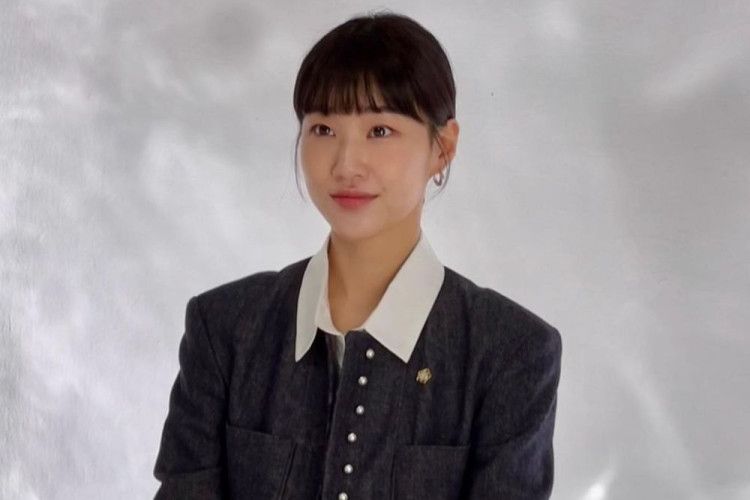 Pesona Ha Yoon Kyung, Lawyer Kece di Extraordinary Attorney Woo 