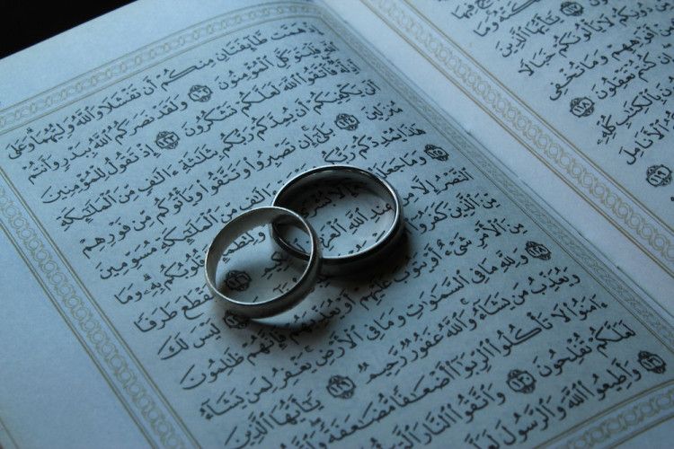 30 Ucapan Selamat Menikah dalam Bahasa Arab dan Artinya