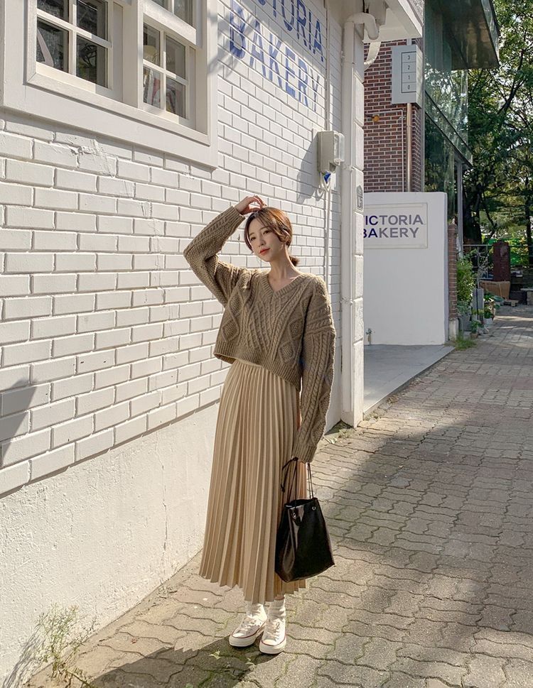 11 Outfit Korean Style Kasual yang Simpel untuk Hang Out