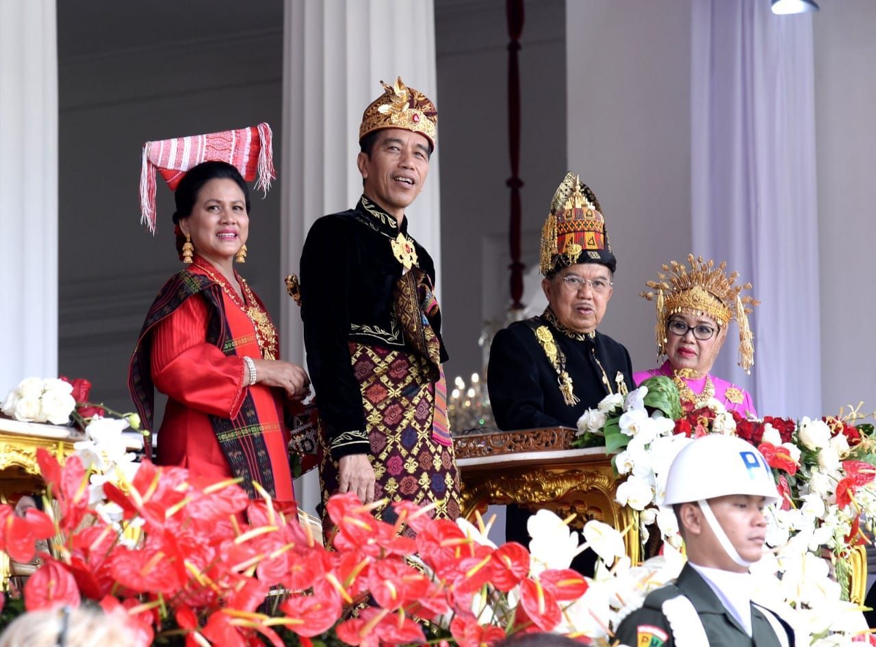 Gaya Presiden Jokowi & Iriana di Upacara HUT RI dari Tahun ke Tahun