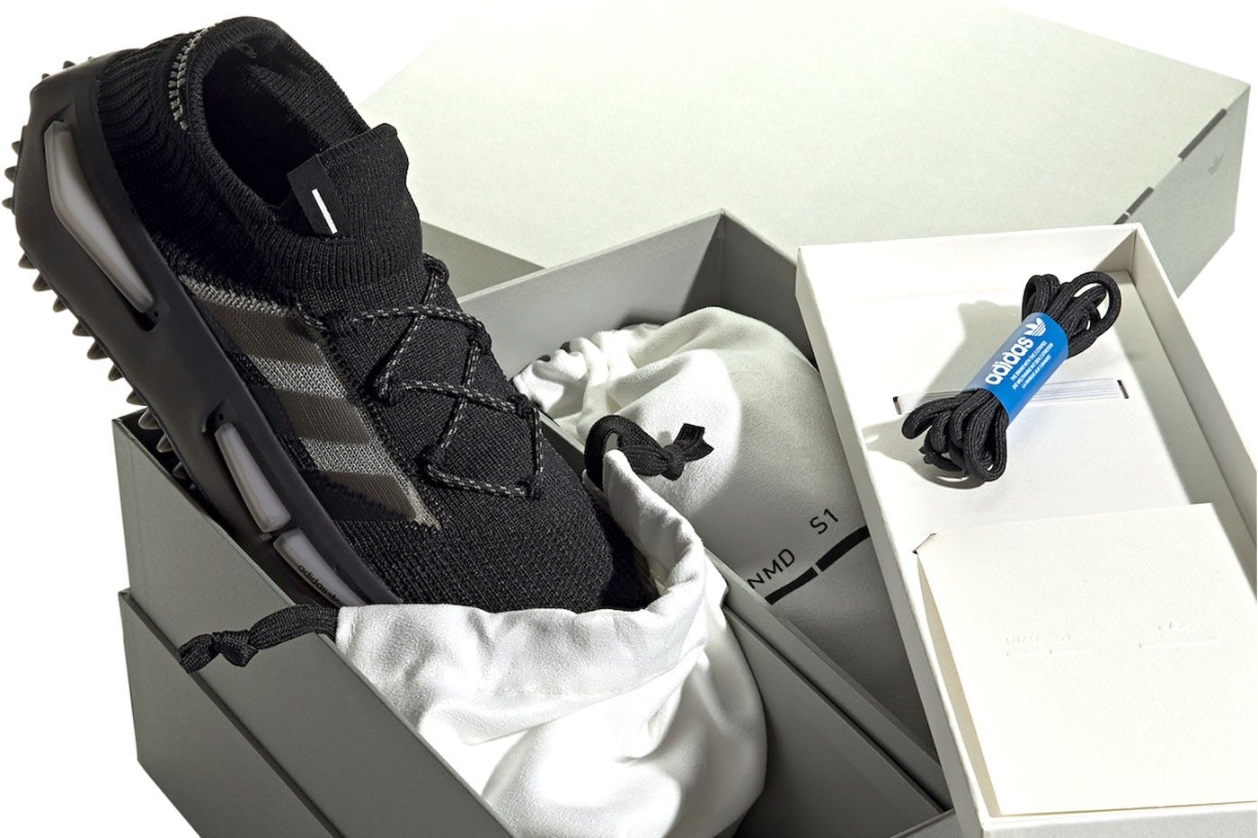 Sneaker adidas NMD_S1 akan Rilis Warna 'Triple Black'