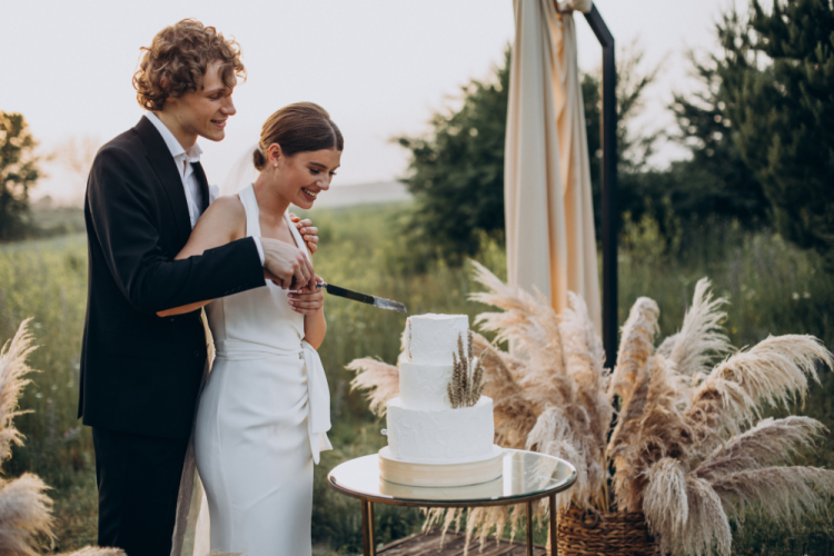 10 Kue Pernikahan Sederhana tapi Elegan, Bisa jadi Inspirasi