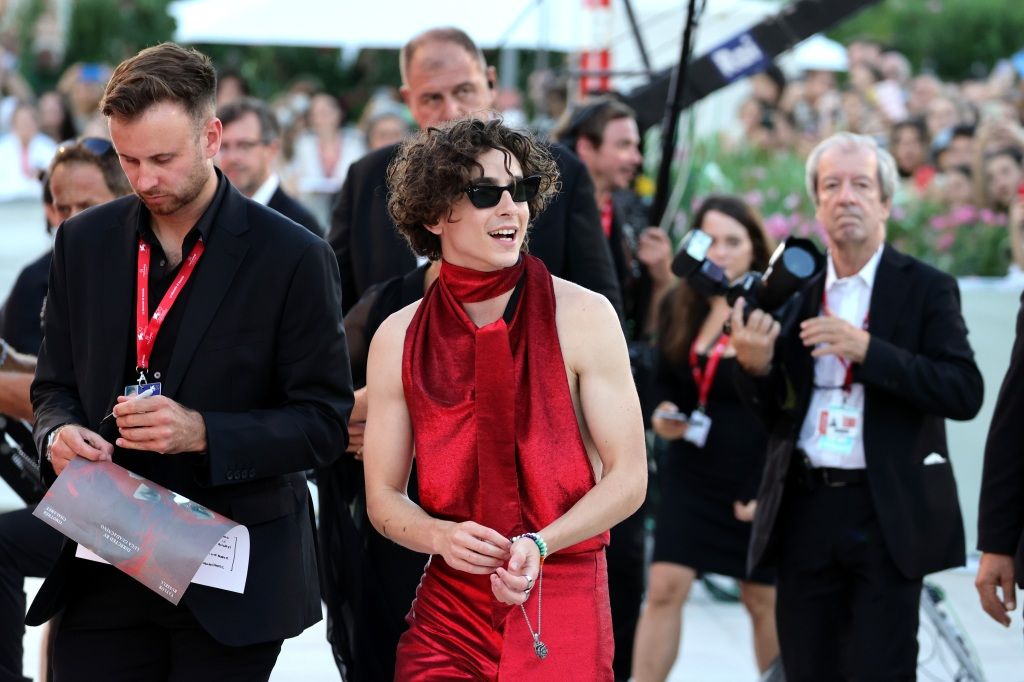 Timothée Chalamet Wearing a 'Bolong' Dress at the 2022 Venice Film Festival