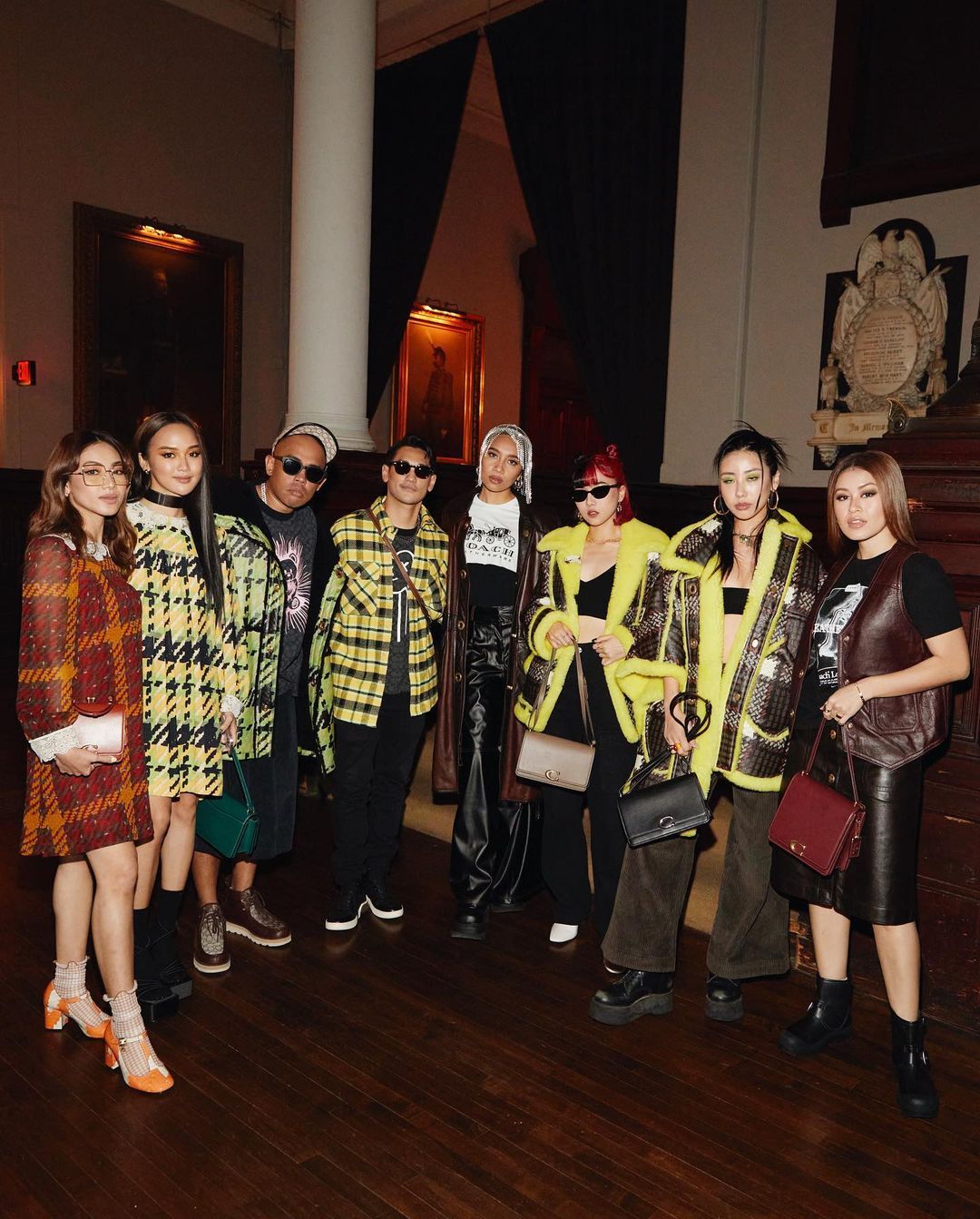 OOTD Afgan & Isyana Sarasvati Duduk di Front Row New York Fashion Week
