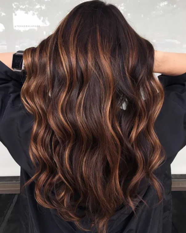 10 Warna Rambut Coklat Yang Bagus Untuk Perempuan Natural