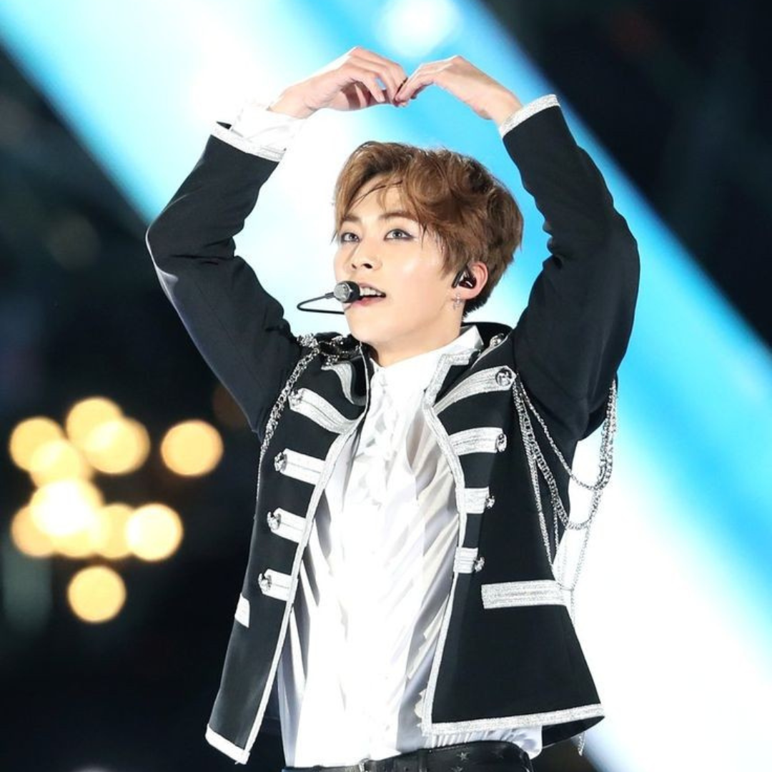 This is EXO's Xiumin's adorable look when he's on stage