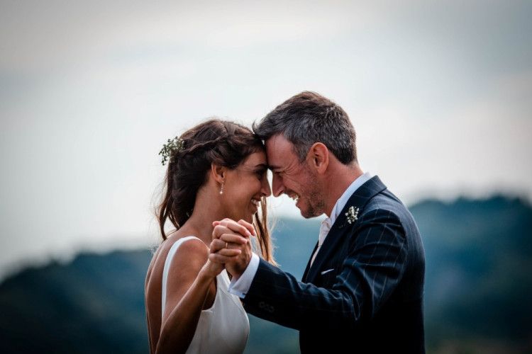 5 Ciri yang Dimiliki Laki-Laki dalam Pernikahan Bahagia