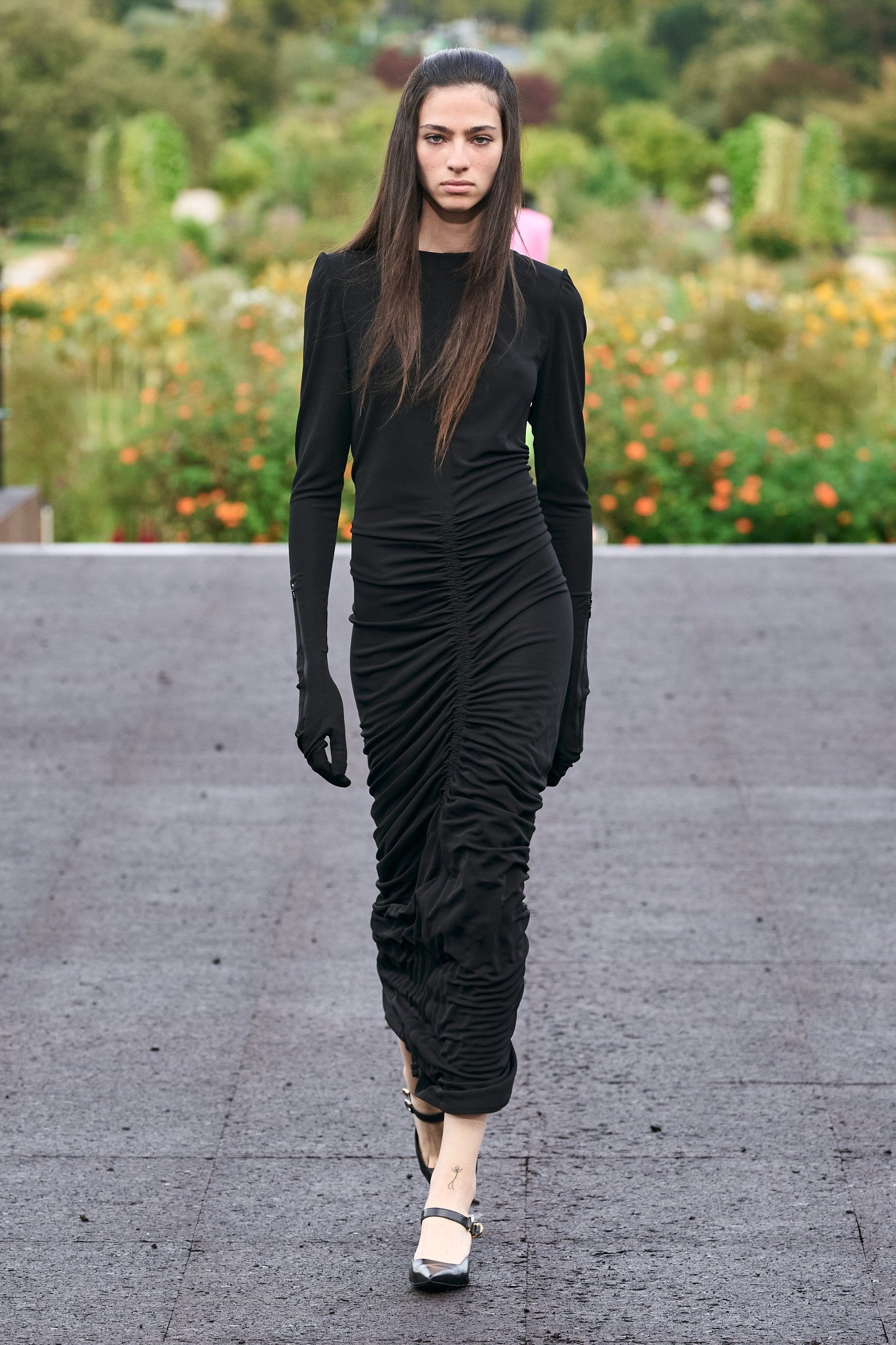 7 Hal Menarik di Fashion Show Givenchy Spring/Summer 2023 