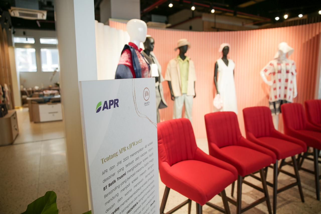 APR Hadirkan Re-See JFW 2023 Collection di Jakarta Fashion Hub