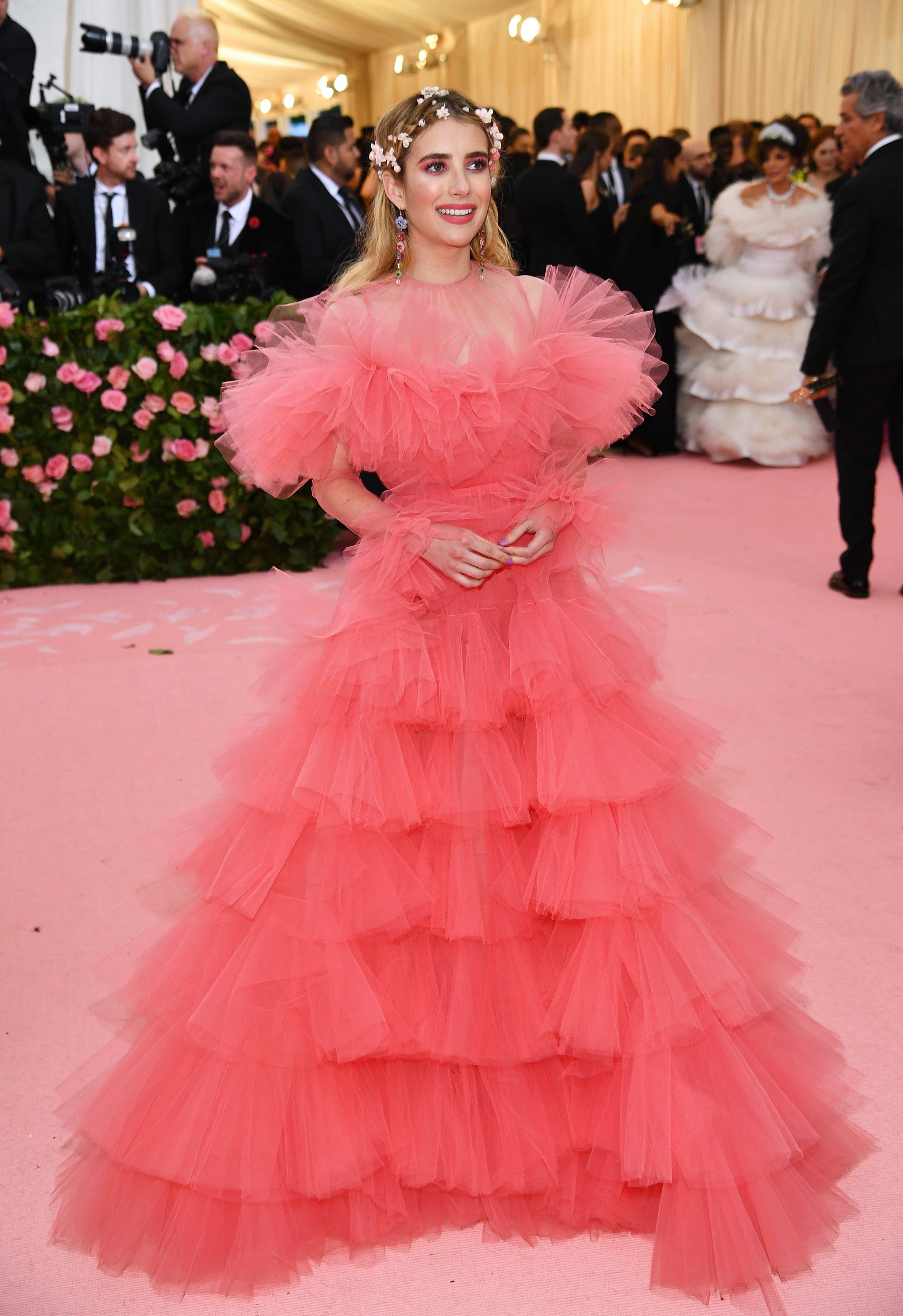 9 Gaun Warna Pink Paling Ikonik yang Pernah Dikenakan Artis Dunia